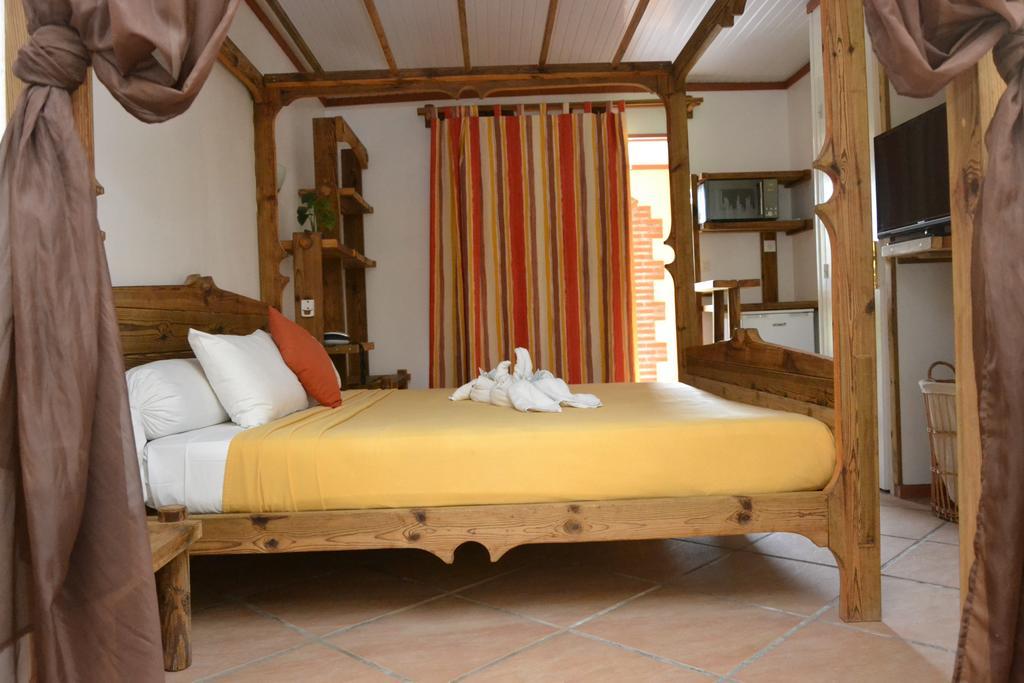 Hotel Cap Macabou Ле-Воклен Номер фото