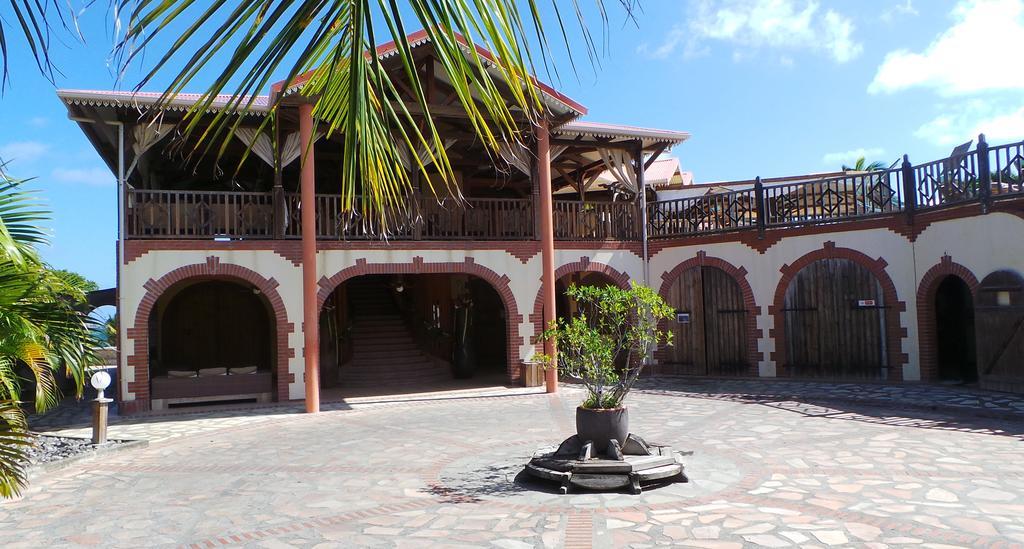 Hotel Cap Macabou Ле-Воклен Экстерьер фото